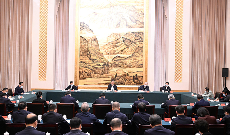 5月17日上午，中共中央總書記、國家主席、中央軍委主席習(xí)近平在陜西西安主持中國－中亞峰會(huì)前夕，專門聽取陜西省委和省政府工作匯報(bào)，發(fā)表了重要講話。